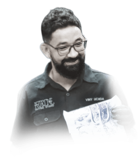foto do tatuador Viny Uchoa